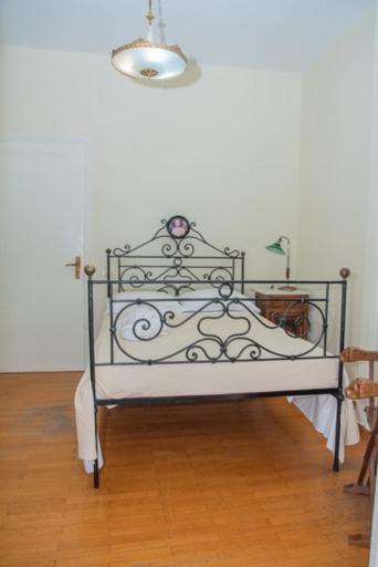 Theodore'S Maisonette Next To The Metro Station Atenas Exterior foto